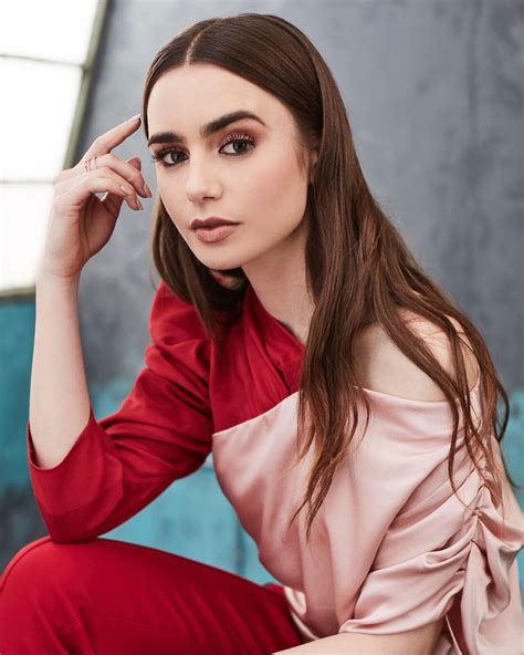 photos lily collins.